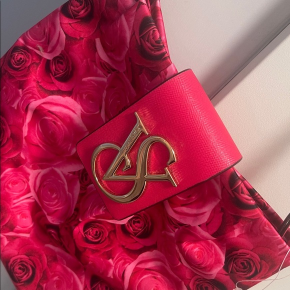 Victoria's Secret Red Rose Print Chain Strap Crossbody Shoulder Bag - Picture 3 of 6